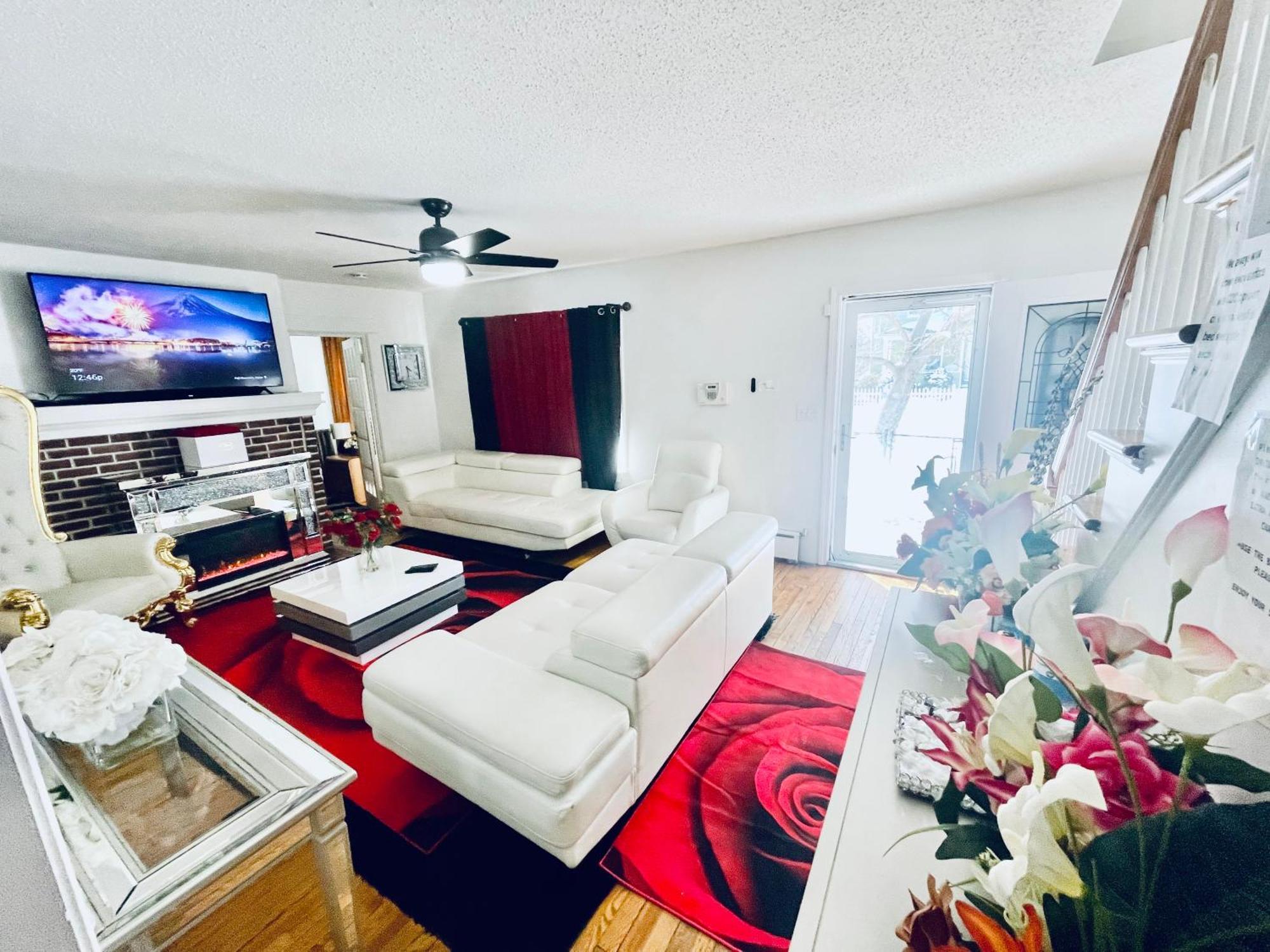 Fearlessrose Vacation Rental 89 Springfield Bagian luar foto