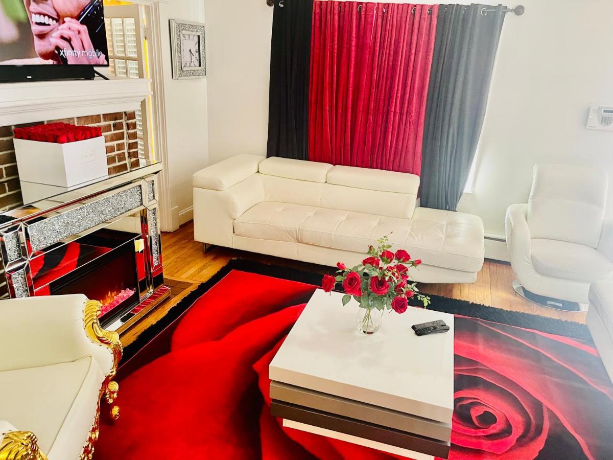 Fearlessrose Vacation Rental 89 Springfield Bagian luar foto