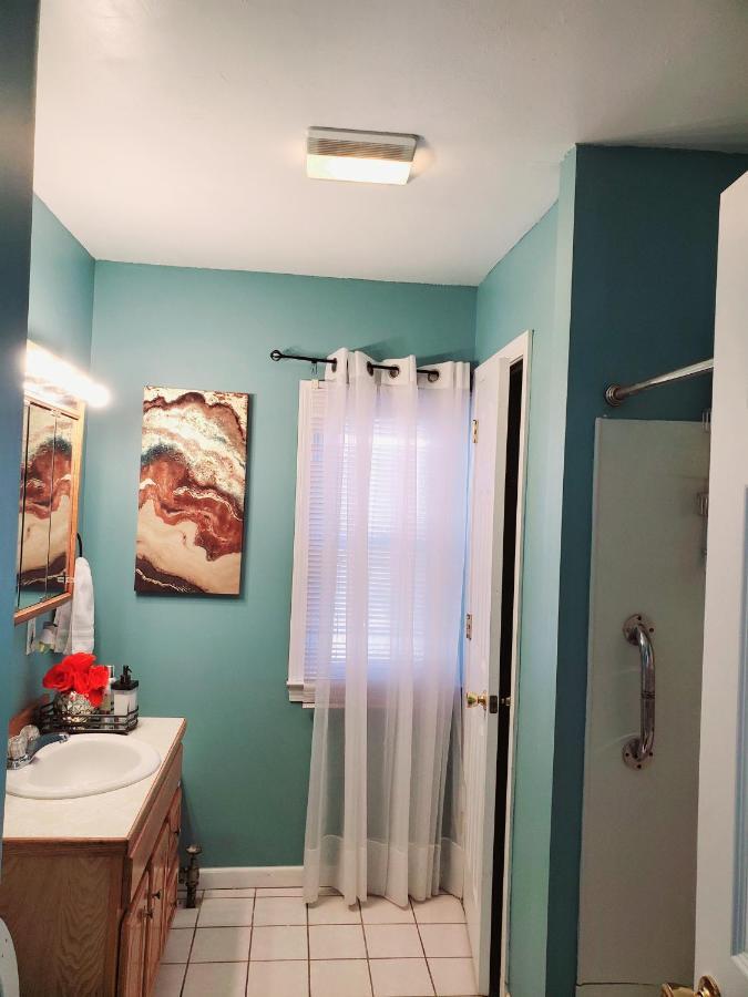 Fearlessrose Vacation Rental 89 Springfield Bagian luar foto